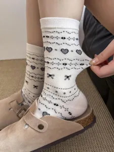 Retro Fair Isle heart mid-calf cotton socks, cute bow knit hosiery for women and girls daily wear.