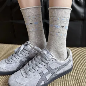 Retro cute bow heart pattern mid-calf cotton socks Korean vintage style winter socks for women