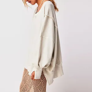 Felpa girocollo oversize casual con orlo spaccato e dettagli di cuciture a vista per donna