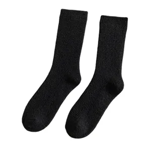 Chaussettes de Sommeil Mi-Longues Épaissies Unies d'Hiver pour Femmes Velours Australien Chaussettes de Sol Chaudes Décontractées