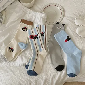 Cute Cartoon Cat Apple Embroidery Crew Socks Japanese College Style Cotton Casual Socks