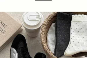 Damen Socken Pünktchen Wadenlänge Rüschen Baumwolle süßer koreanischer Stil Mode Accessoire