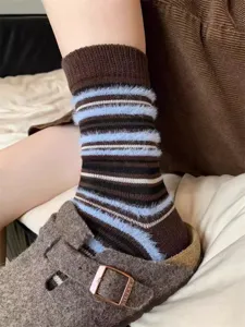 Retro brown contrast stripe fuzzy mid-calf socks cozy autumn winter warm knitted hosiery detail