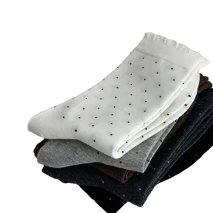 Damen Polka Dot Baumwollsocken mit süßen Rüschen und Punkten für Herbst im Alltag.