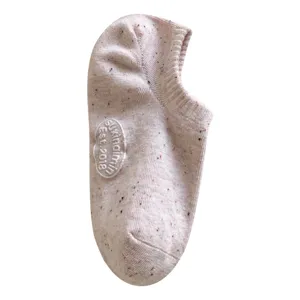 Pink speckled low-cut invisible boat socks for women, spring and summer essential hosiery.