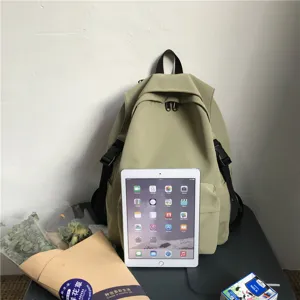Lockerer einfarbiger Nylon Rucksack fuer Studenten, leichter taeglicher Schultaschen.