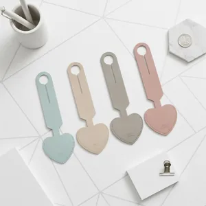 Etiqueta de Equipaje de Cuero en Forma de Corazón Creativa Bolsa de Viaje Titular de Dirección ID Tarjeta de Embarque Identificador de Maleta Regalo
