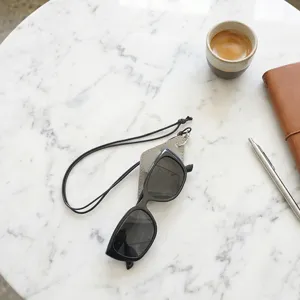 Estuche para Gafas de Cuero PU Cordón Portátil Anti-Pérdida Bolsa de Almacenamiento de Gafas Oficina Viaje Accesorios de Soporte de Gafas de Sol
