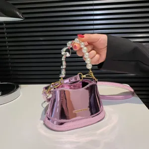 Laser Rosa Metallic Eimer Tasche mit Perlen und Herz Griff süße Umhängetasche