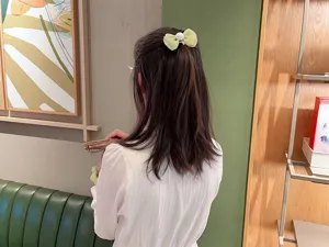 Barrette nœud papillon en maille verte avec perle, accessoire coréen pour coiffure.