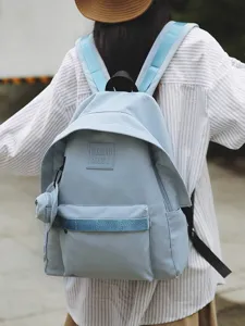 Hellblauer Freizeitrucksack, stylischer leichter Reiserucksack fur Alltag und Schule