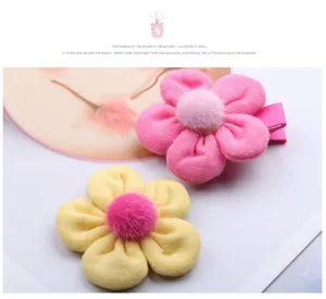 Süße Kinder Stoffblume Haarklammern mit Plüsch Mitte handgefertigte Haaraccessoires