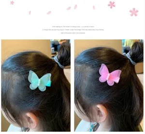 Süße Schmetterling Haarklammern für Mädchen mit Mesh Perlen Design, schönes Haarstyling.
