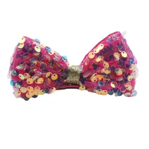 Children pink sequin bow hair clip, sparkly kids cute hair accessory for party and daily wear.