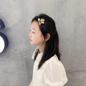 Süße glitzernde Bienen Haarklammer für kleine Mädchen, stilvolles Kinder Haaraccessoire.