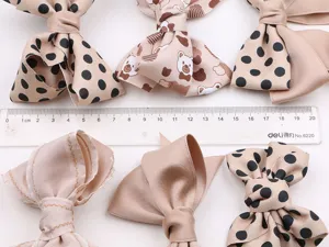 Cute caramel color large bow hair clips for girls, handmade ribbon hair accessories DIY items.