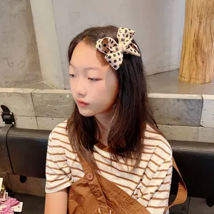 Girls hair clip cute polka dot bow hair accessory children sweet hair barrette daily wear