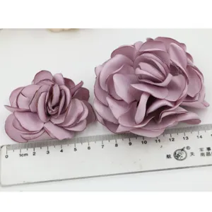 Handgemachte Stoff Rosen Blumen DIY Bekleidungszubehör Hochzeit Haar Dekoration groß und klein