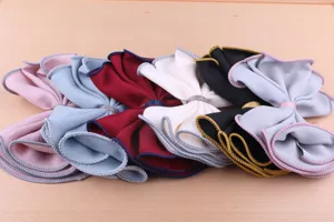Details von großen Stoff Schleife Zubehör für DIY Haarbänder, Schuhe und Socken Dekoration.