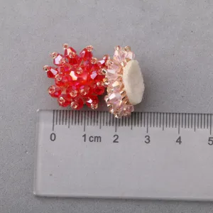 DIY Kristall Perlen Blumen Applikationen, handgefertigte glitzernde Strass Zubehoer Teile.