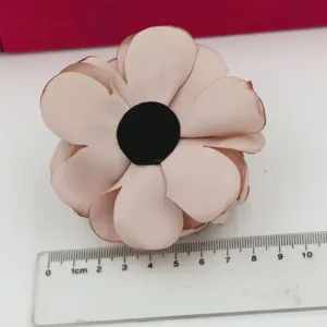 Handgefertigte Stoffblume Zubehör DIY Kleidung große rosa künstliche Rosen Brosche.