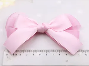 Pinza para el pelo con lazo de tul rosa para niña, dulce accesorio de verano con escala.