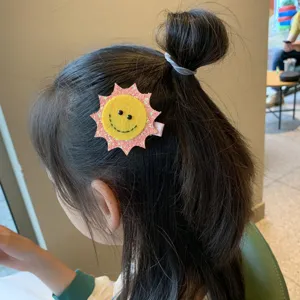 Süße Sonnen Haarklammer für Kinder Glitzer Smiley Haarnadel niedlicher Seitenclip Haaraccessoire.