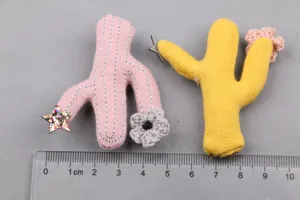 Süße Cartoon Kaktus Plüsch Haarklammern DIY handgemachte Haaraccessoires für Babys Kinder.
