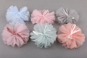 Accesorios DIY de flores de tela mesh, lazos para el cabello semiacabados multicolores.