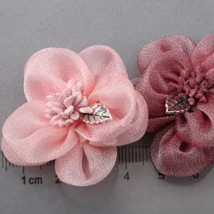 Handgemachte Organza Blumen DIY Kleidung Zubehoer Haarspangen dekorative Blumen Applikation