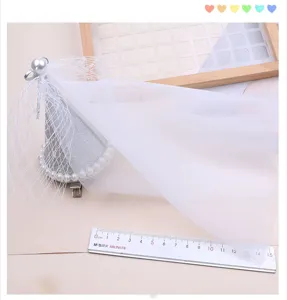Children hair band white veil mini top hat with pearls cute photography hair accessory detail