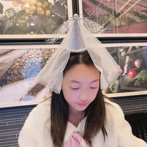 Children veil birthday hat princess hair accessory, cute party headband for little girls.