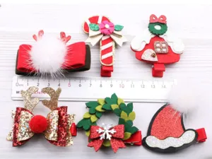 Weihnachten Kinder Haarklammern Detailansicht, süßes festliches Haaraccessoires Set mit Motiven.
