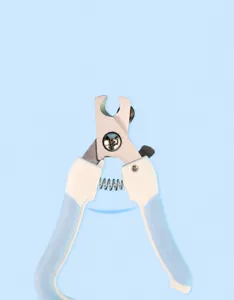 Stainless steel pet nail clipper with spring return, ergonomic handle for cats and dogs grooming