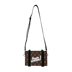 Stilvolle braune bedruckte Umhängetasche Box Bag für Damen und Herren, vielseitige kleine Tasche.