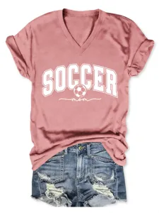 Joli t-shirt graphique de maman de football a col en V a manches courtes pour femmes.
