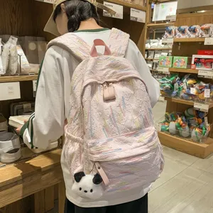 Rosa Rucksack für Damen, süßer Mini Schultasche mit Panda Anhänger für Alltag, Reisen und Schule.