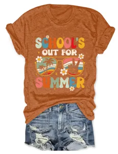 Vintage zomer grafisch detail op roestoranje korte mouw crewneck casual t-shirt zomertrend