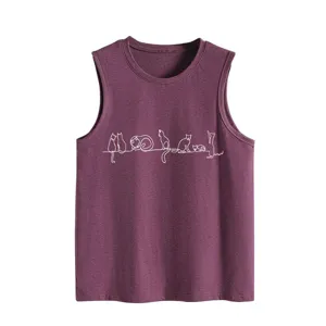 Detailed view of the cute one-line art cat graphic print on the purple summer tank top.