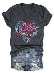 Dunkelgraues V-Ausschnitt Kurzarm T-Shirt mit tollem medizinischem Herz Krankenschwester Motiv.