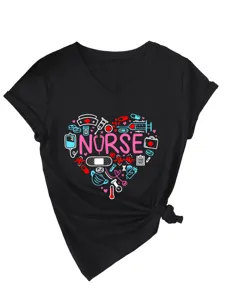 Damen Schwarz V-Ausschnitt Kurzarm T-Shirt Süsste Krankenschwester Herz Grafik Lässiges Top