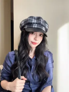 Korean style plaid newsboy hat for women, autumn winter retro octagonal cap with leather brim.