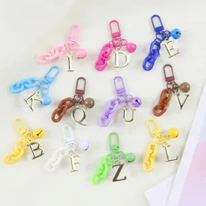Chaîne en acrylique colorée pendentif lettre dorée porte-clés DIY sac mode style
