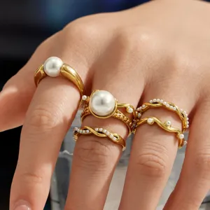 Unregelmäßig Geschwungener Künstliche Perle Ring 18 Karat Vergoldet Edelstahl Minimalistischer Fingerring Damen Schmuck