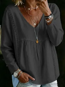 Damen Langarm V-Ausschnitt dunkelgraue Bluse mit Spitzeneinsatz lässig elegante Alltagsmode