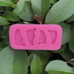 Rosa Silikon Baby Fussabdruck Form Detailansicht, ideal zum Kuchendekorieren und Backen.