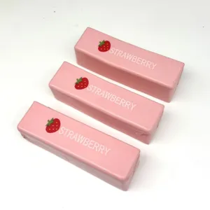 Drei rosa Erdbeer-Butterstangen-Squishies zum Stressabbau mit Slow-Rebound-Effekt für Kinder