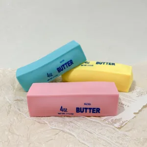Set aus Antistress-Spielzeugen in Butterriegelform, erhältlich in Rosa, Blau und Gelb Töne