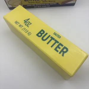 Nahaufnahme eines realistischen, langsam aufsteigenden Butter-Quetschspielzeugs