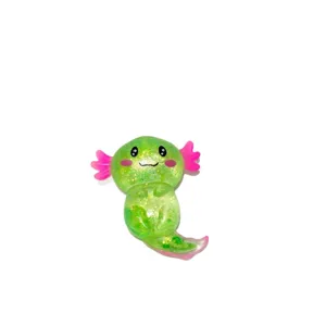 Süßes grünes Glitzer-Axolotl-Squishy-Spielzeug zum Stressabbau mit Aurora-Kristall-Textur.
